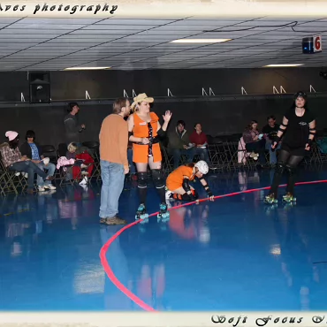 The Derby Girls - Nov. 14th Before videoing the bouts here are some photographs of the warm ups and tear down.